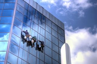 İzmit Plaza Cam Temizliği